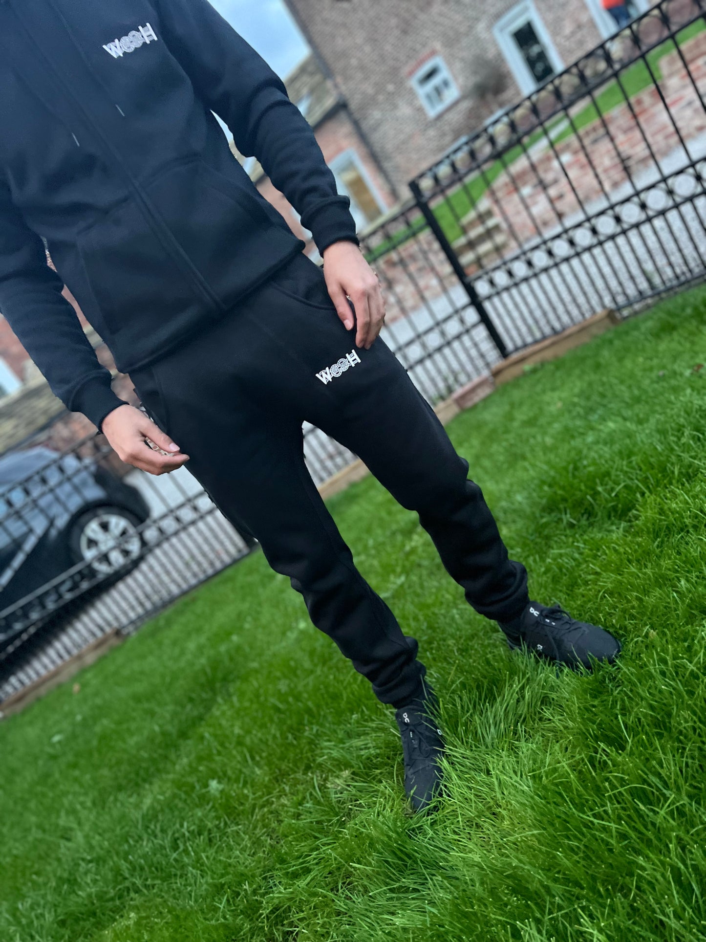 Men's deep crotch joggers and zip up hooded tracksuit