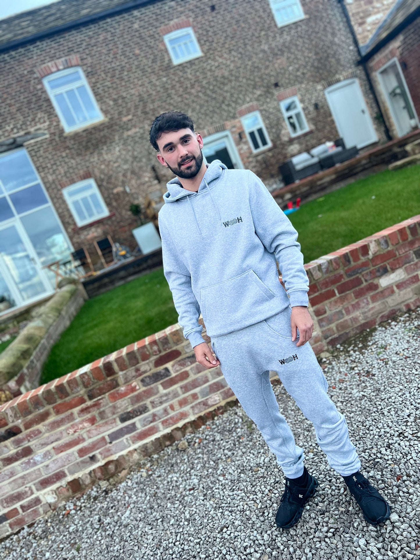 Men's deep crotch joggers and hooded tracksuit